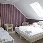 Hotel Kemence Csarda Es Szalloda 3*