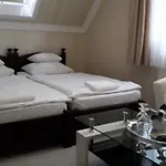 Hotel Kemence Csarda Es Szalloda 3*
