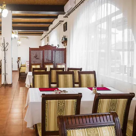 Kemence Csarda Es Szalloda