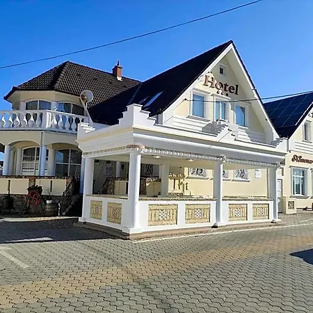 Hotel Kemence Csarda Es Szalloda