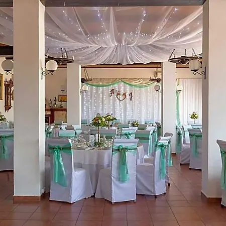 Kemence Csarda Es Szalloda Hotel 3*