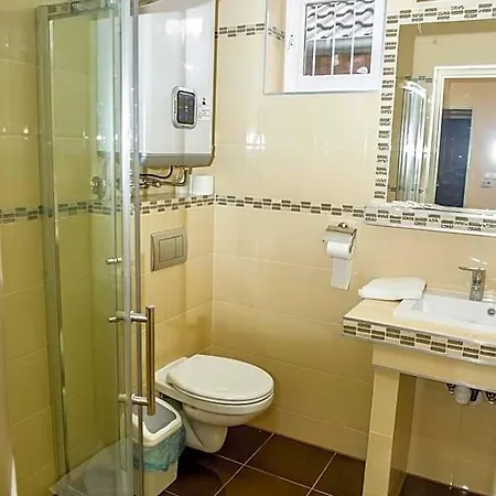 Kemence Csárda és 3* Nyíregyháza
