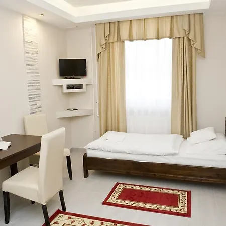 Hotel Kemence Csarda Es Szalloda 3*