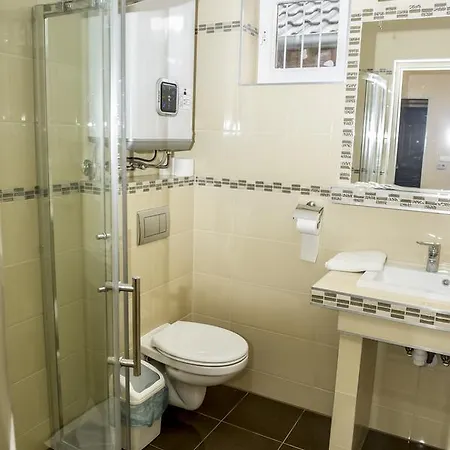 Kemence Csarda Es Szalloda Hotel