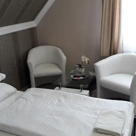 Kemence Csarda Es Szalloda Hotel 3*