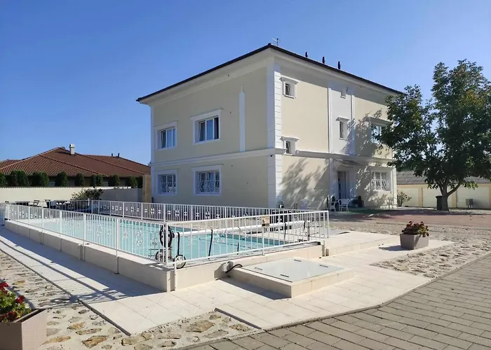 Kemence Csarda Es Szalloda Ξενοδοχείο Nyíregyháza