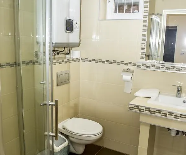Kemence Csarda Es Szalloda Hotel