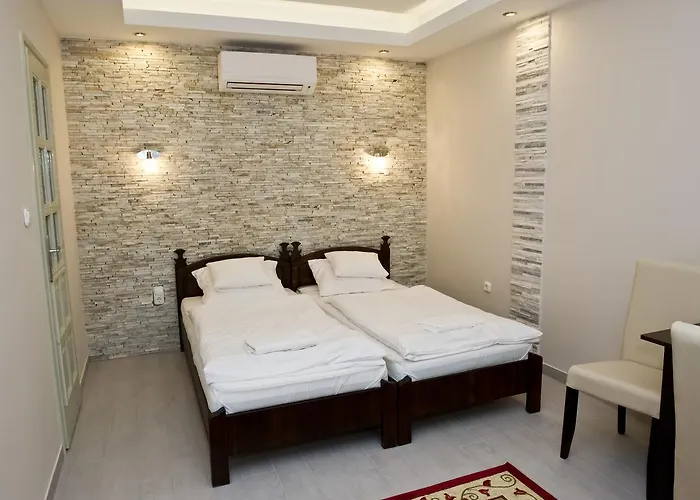 Kemence Csarda Es Szalloda