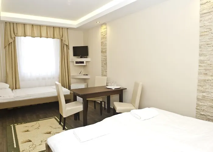 Ξενοδοχείο Kemence Csarda Es Szalloda